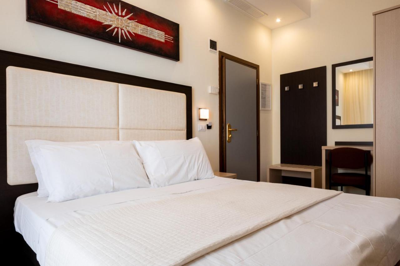 רימיני Hotel City מראה חיצוני תמונה